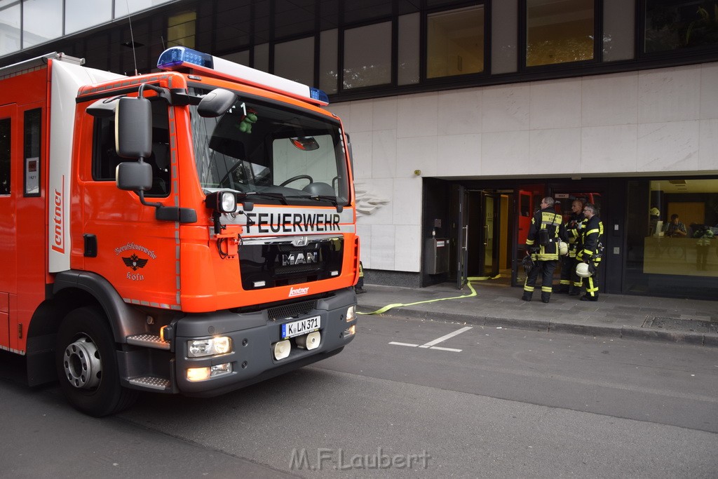Feuer 2 WDR Koeln Altstadt Nord An der Rechtschule P022.JPG - Miklos Laubert